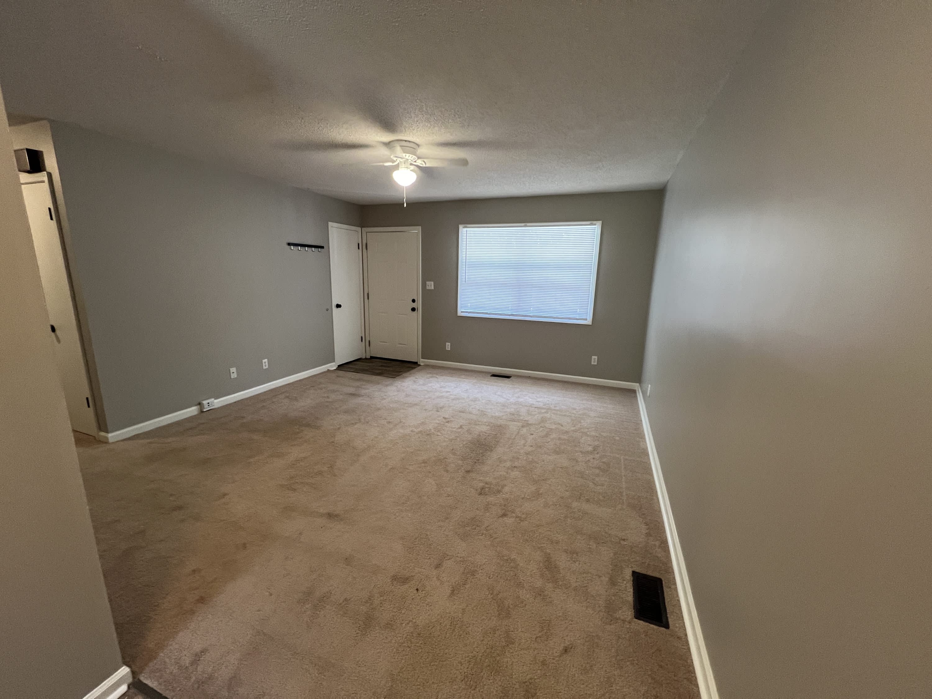 107-B Sycamore Lane – photo 2