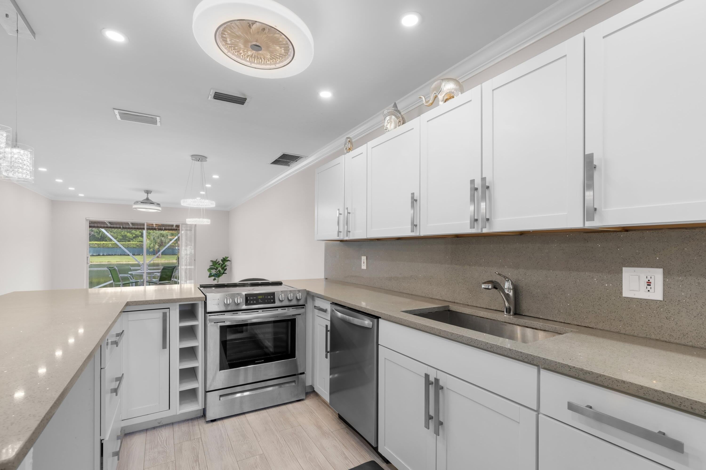 8757 Bella Vista Drive – photo 4