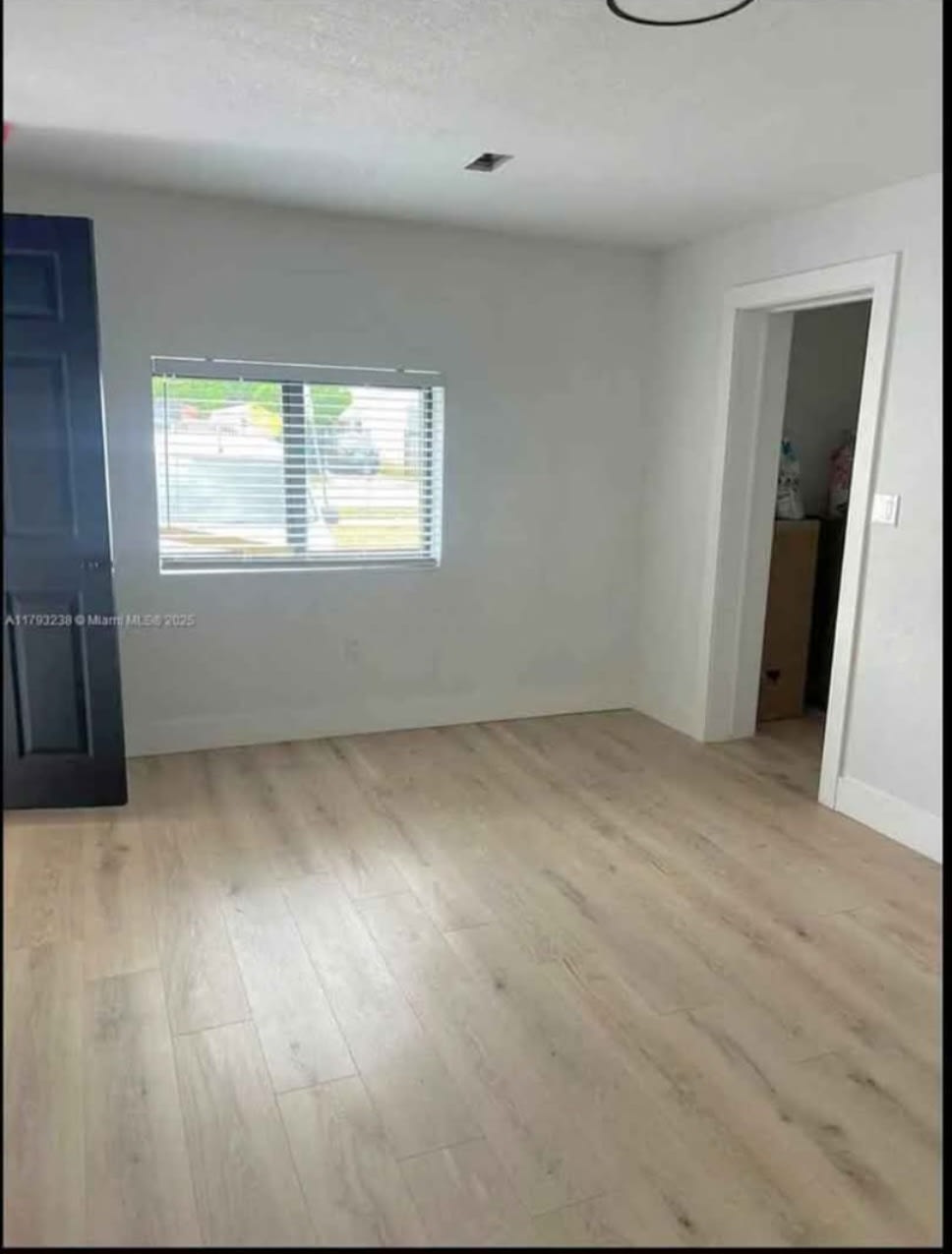801 Northwest 75th Street – photo 3