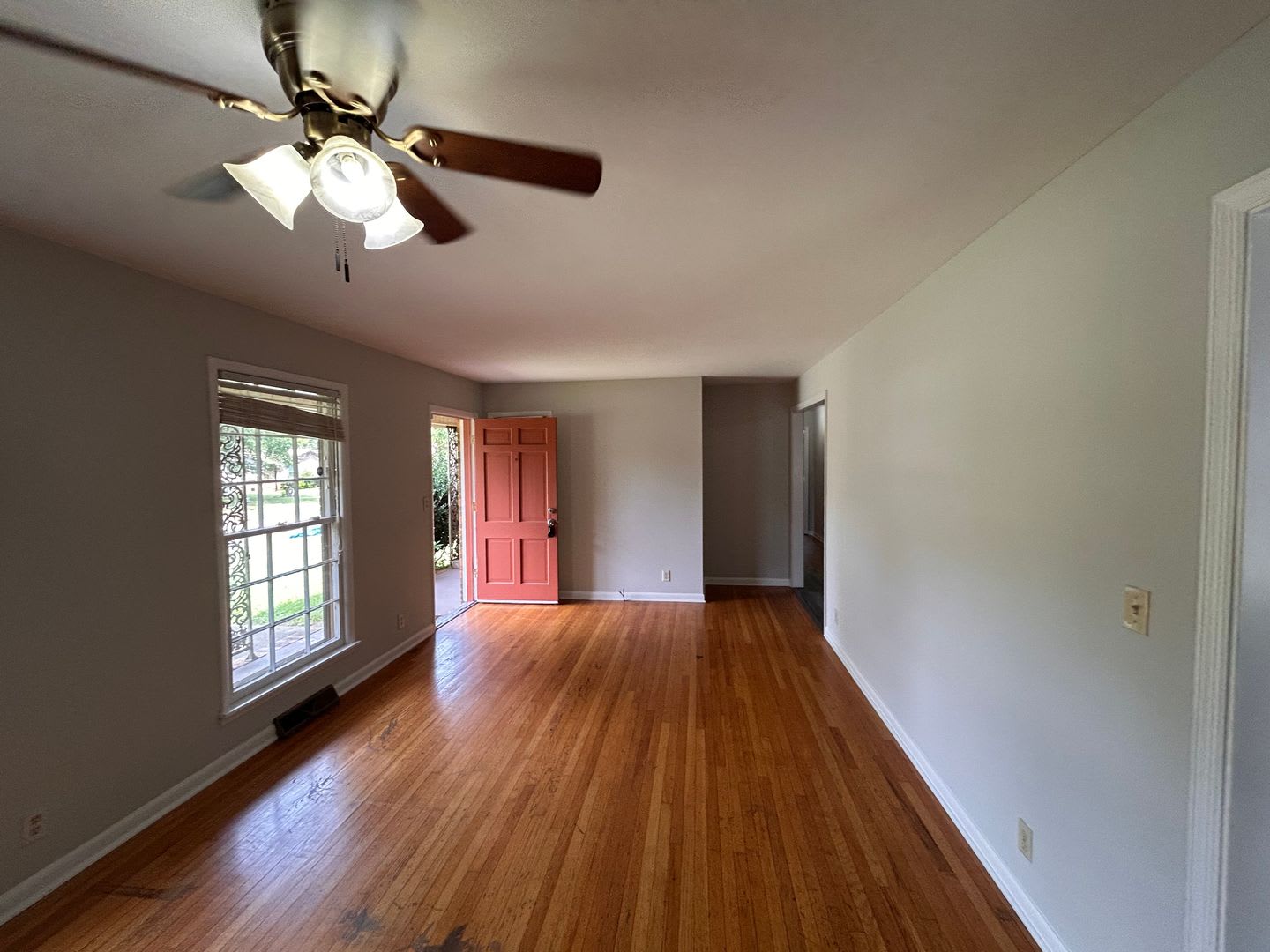 3bedroom 2 bath now ready to call home! – photo 2