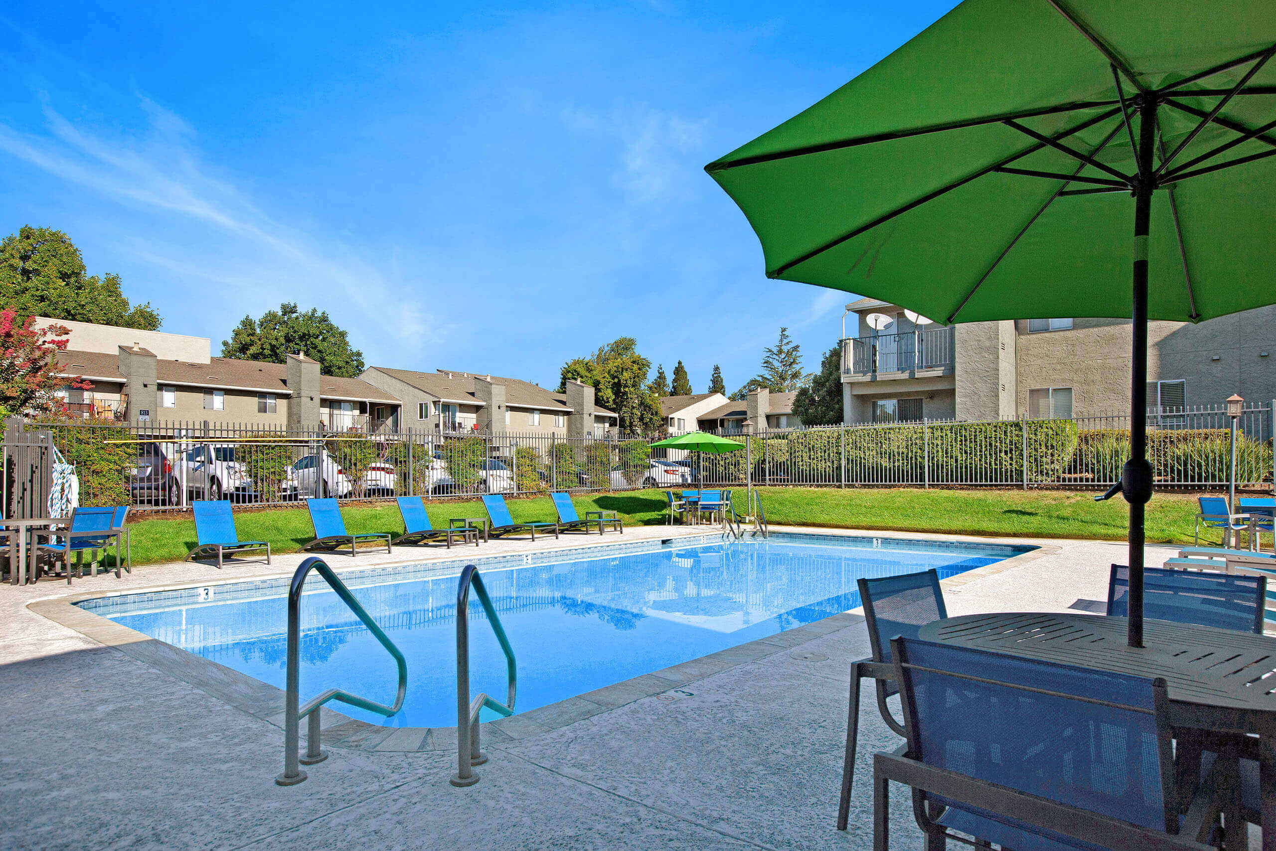 The Henley Apartment Homes – photo 3