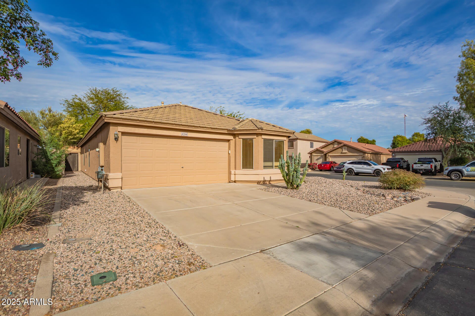 42346 W SUNLAND Drive – photo 3
