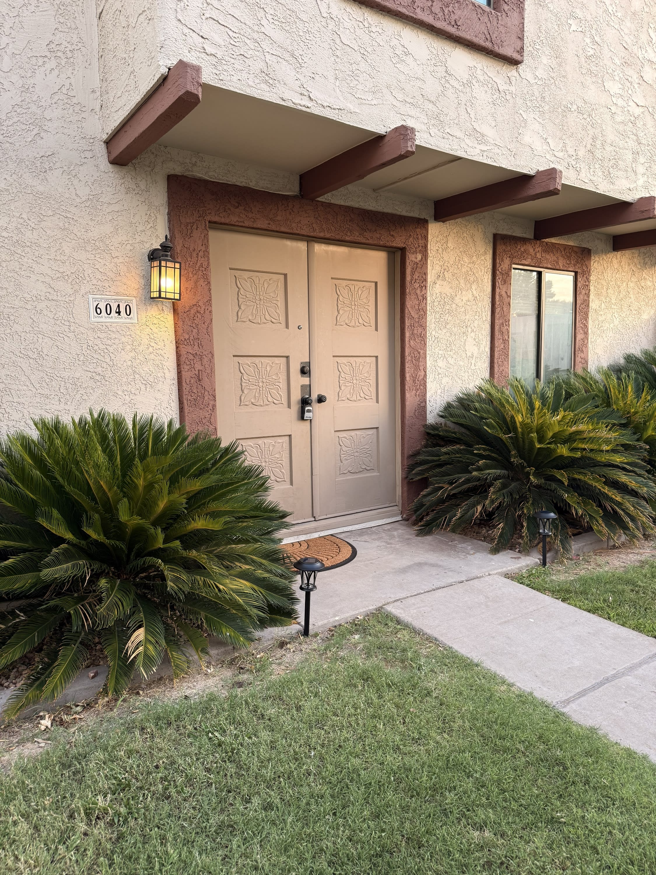 6040 North 79Th Street 1 – photo 1