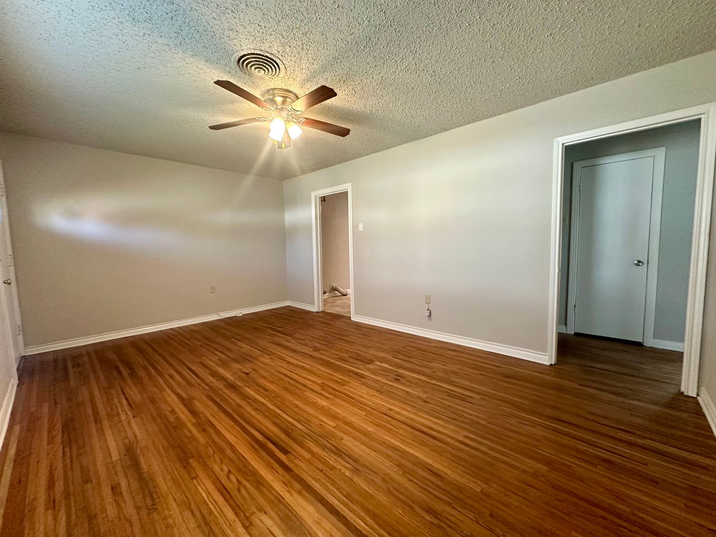 2612 Alice Ave. – photo 3
