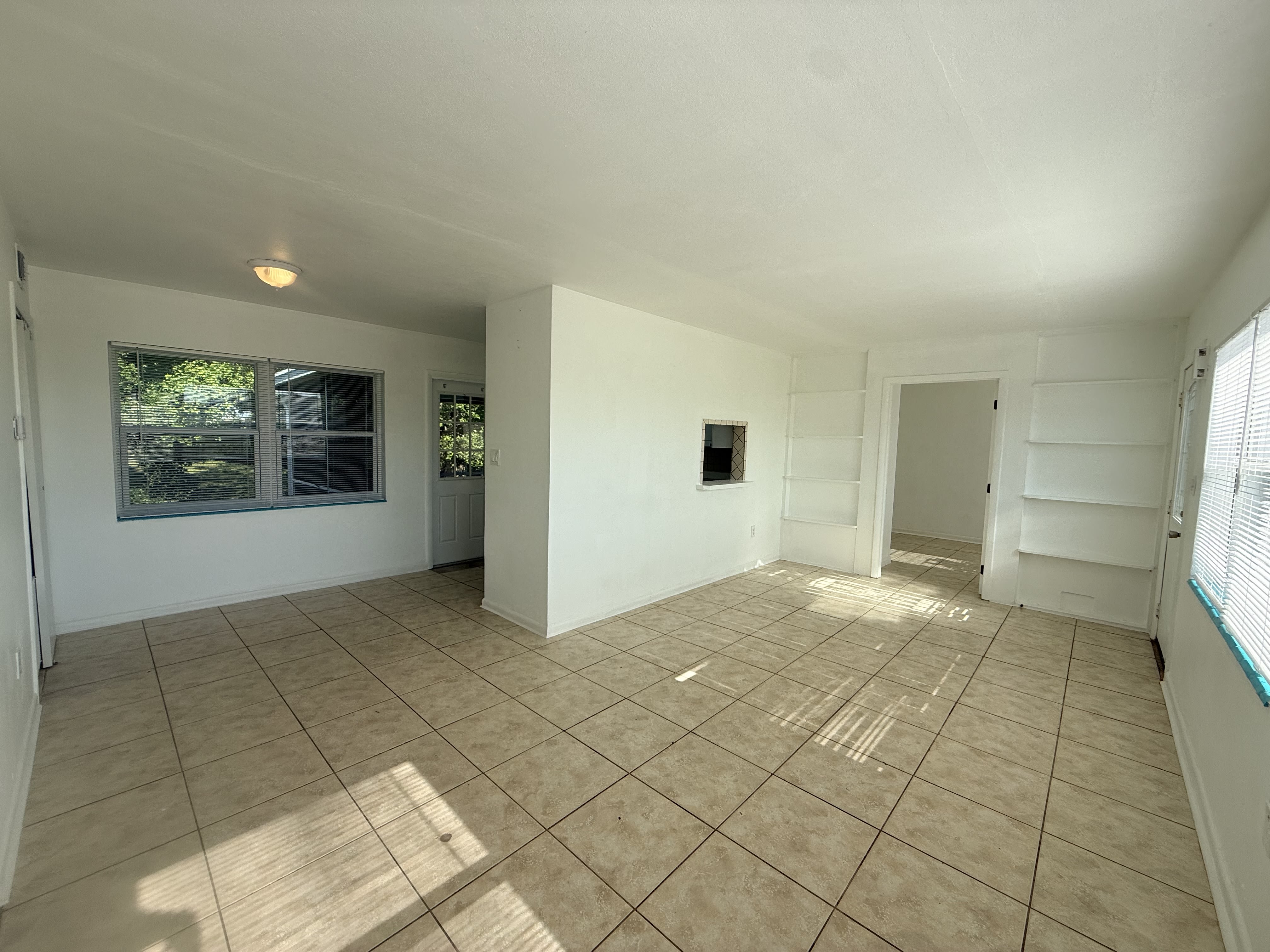 4362 Conway Blvd – photo 3
