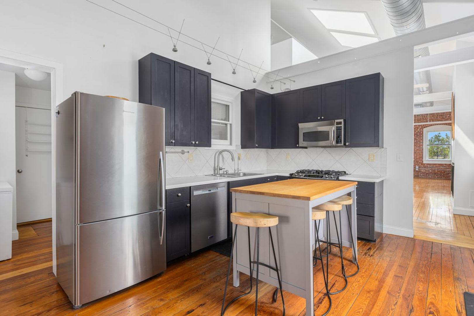 Spacious Loft in Downtown Providence! – photo 5