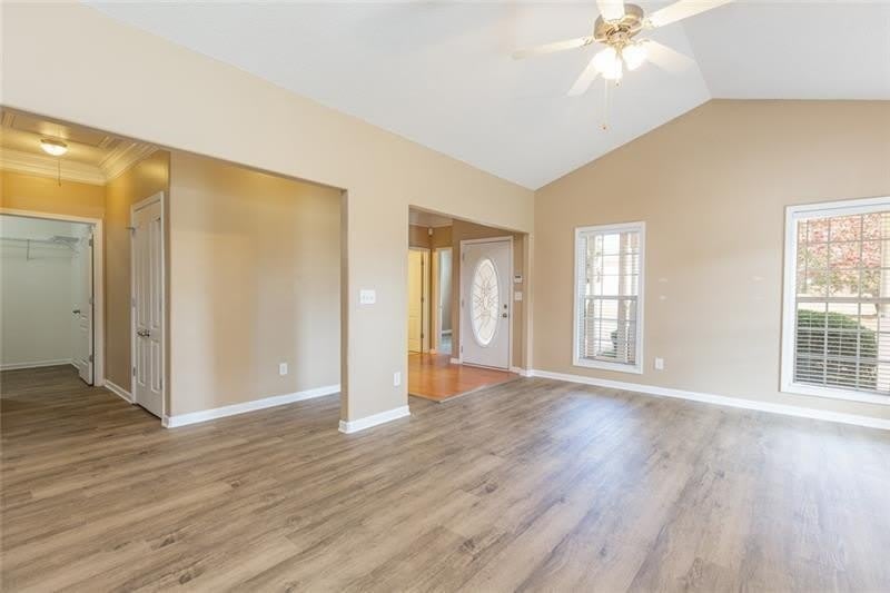 300 Mckendree Court – photo 5
