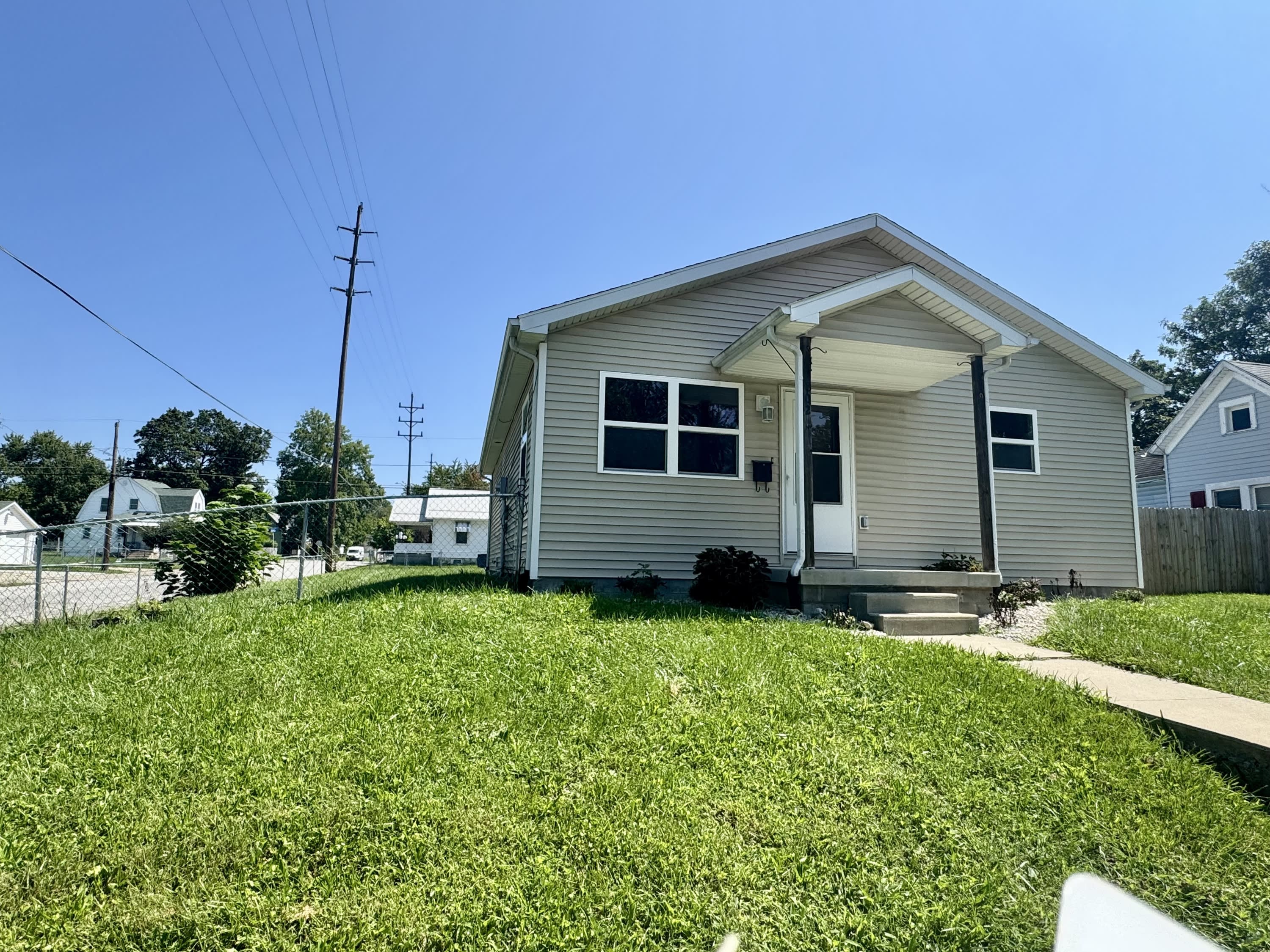 802 South Webster Street – photo 3