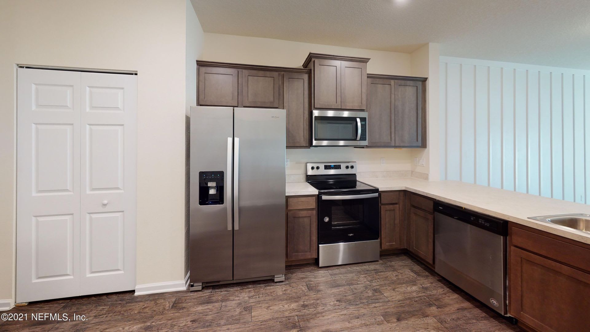 2/2.5 Townhouse available for rent – photo 5