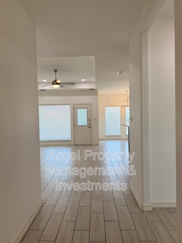 418 Gonzalez Dr. – photo 3
