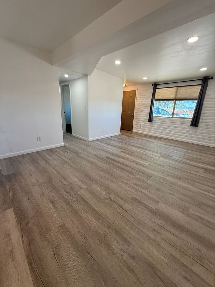 7231 East Irvington Road – photo 5