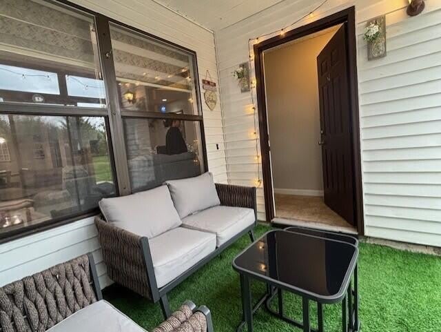 19255 Surrey Lane – photo 3