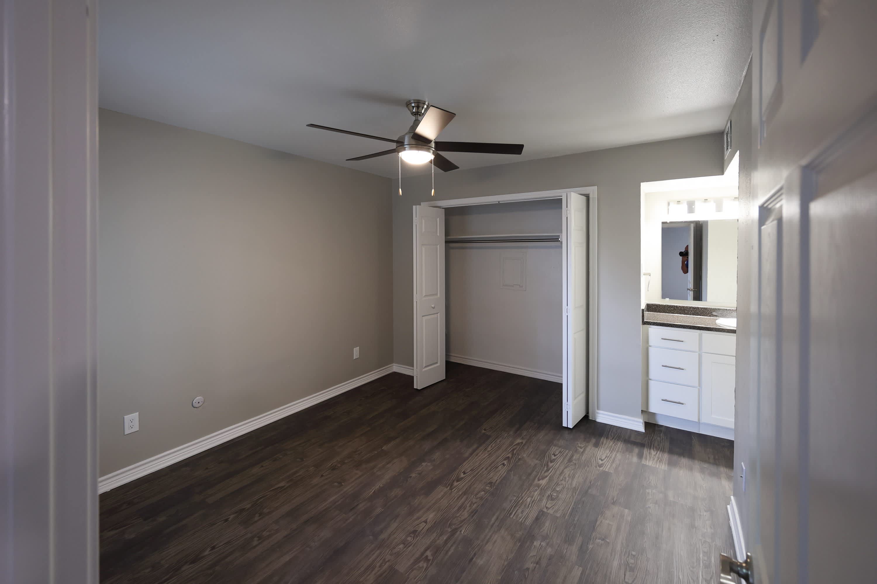 Fox Run Apartments – photo 4