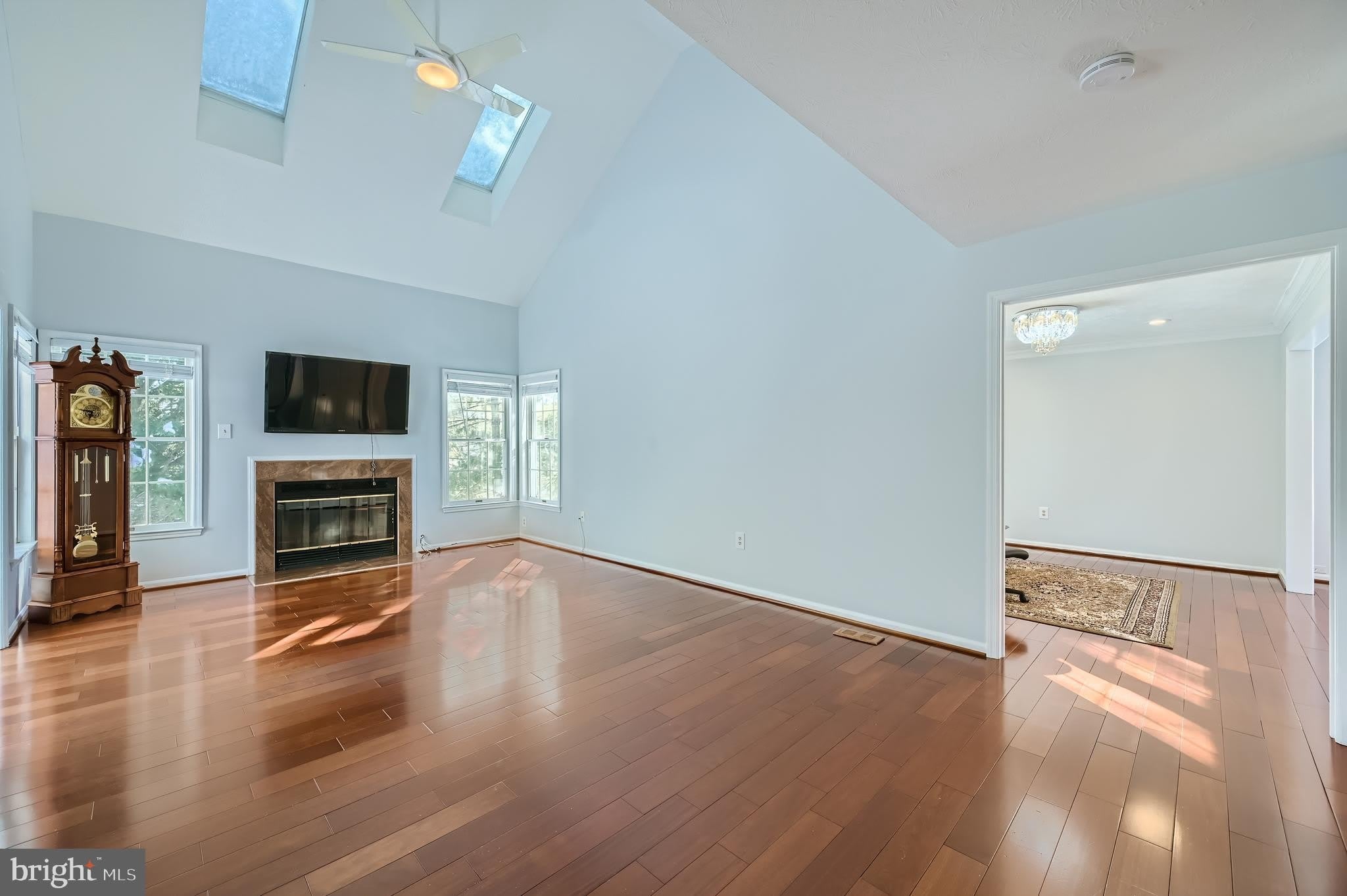 8 SAPPHIRE HILL Court – photo 4