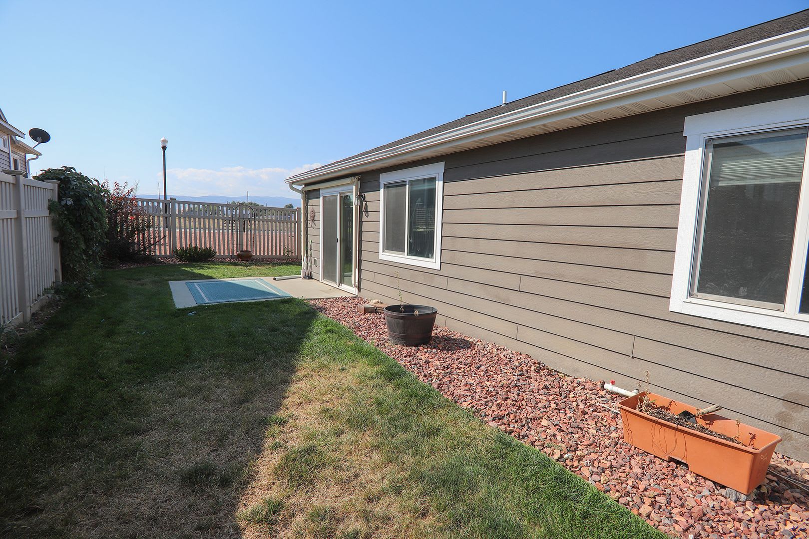 Newer patio home – photo 3