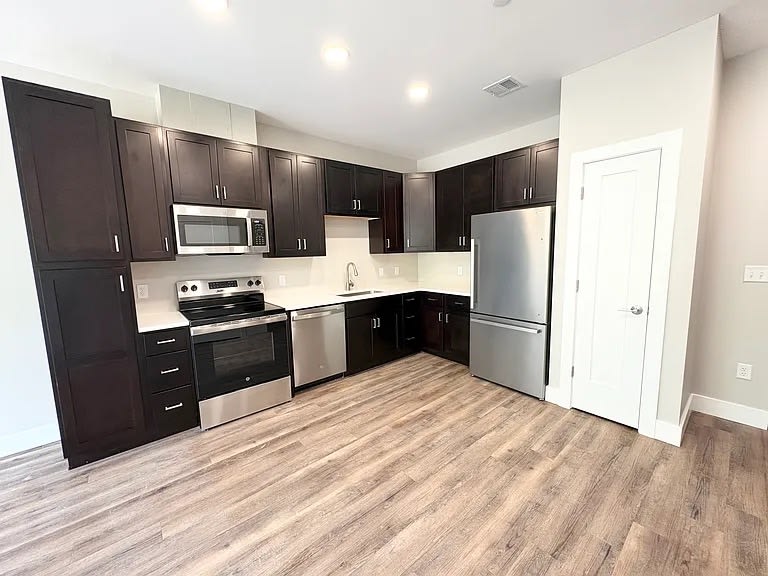 502-E McKnight Circle – photo 2