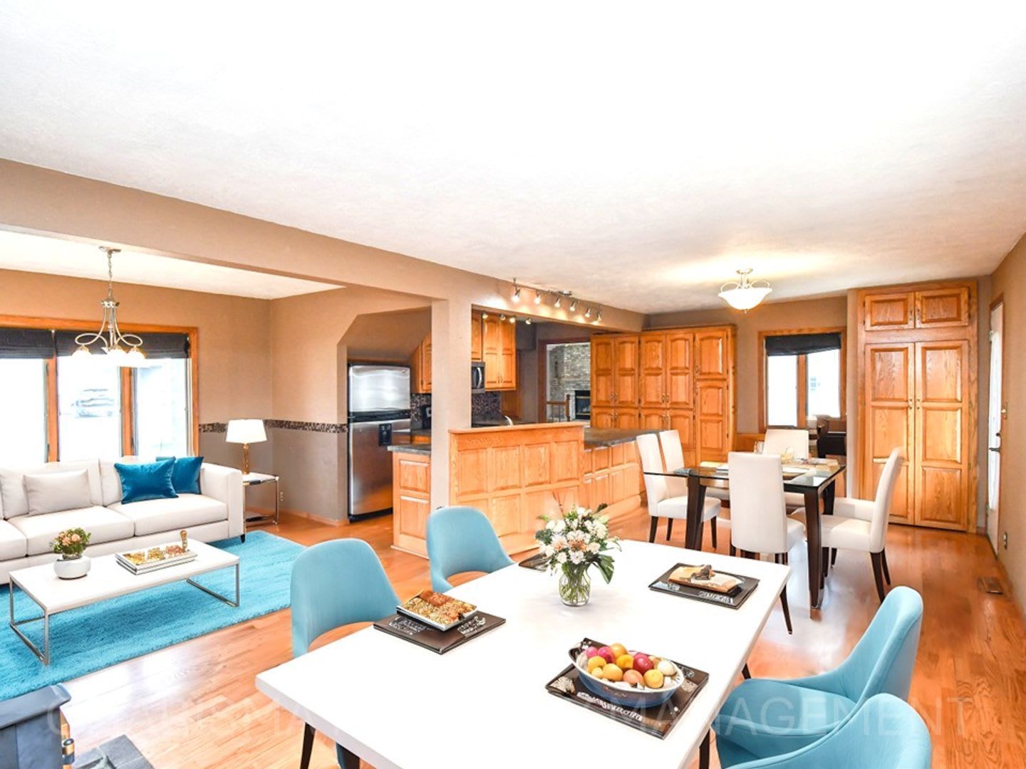 Rare Find 4 Bedroom 2 Bath House On 1 2 Acre Lot Includes Gas Fireplace Wood Burning Fireplace Great Room And More – photo 1