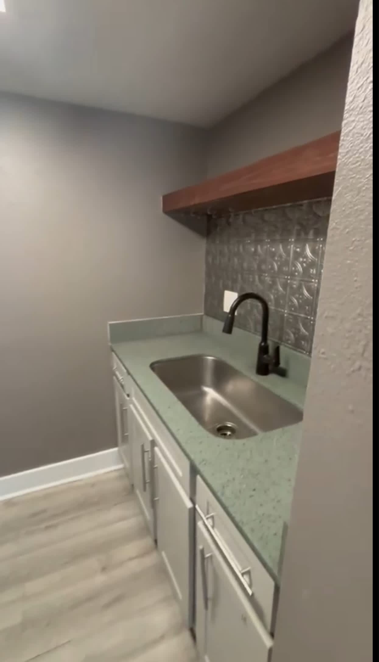 4127 Dolphin Drive – photo 5
