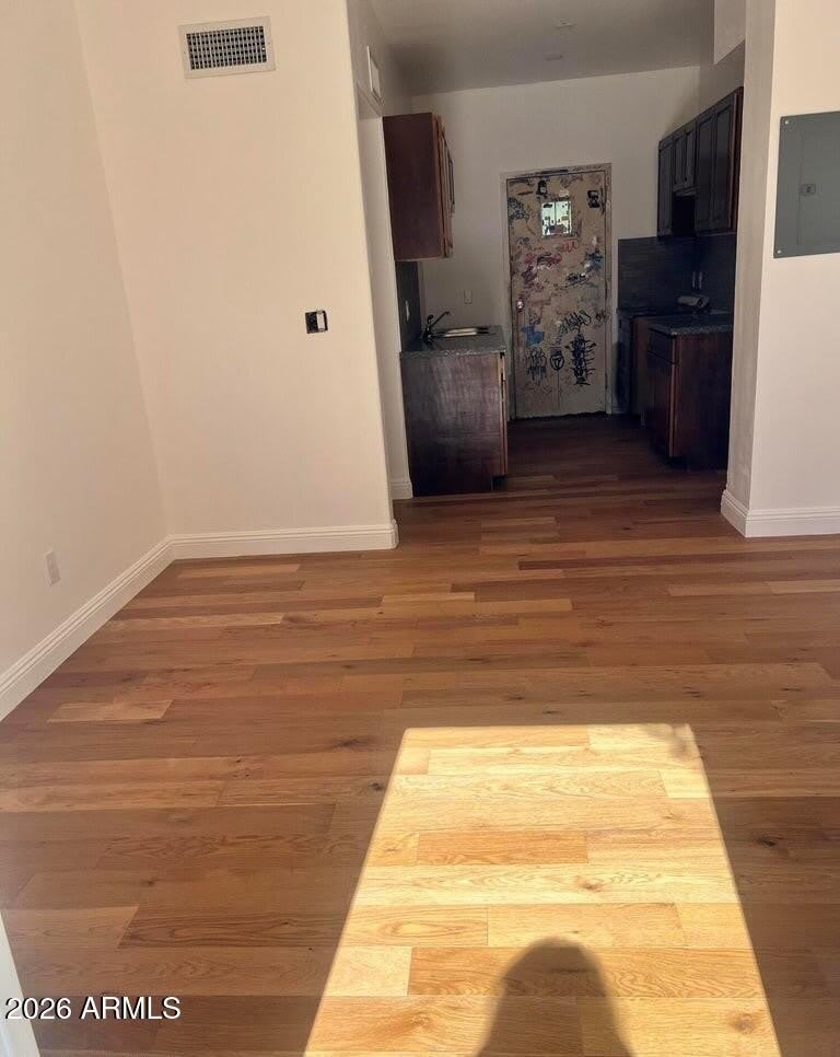 5914 W Myrtle Avenue – photo 5