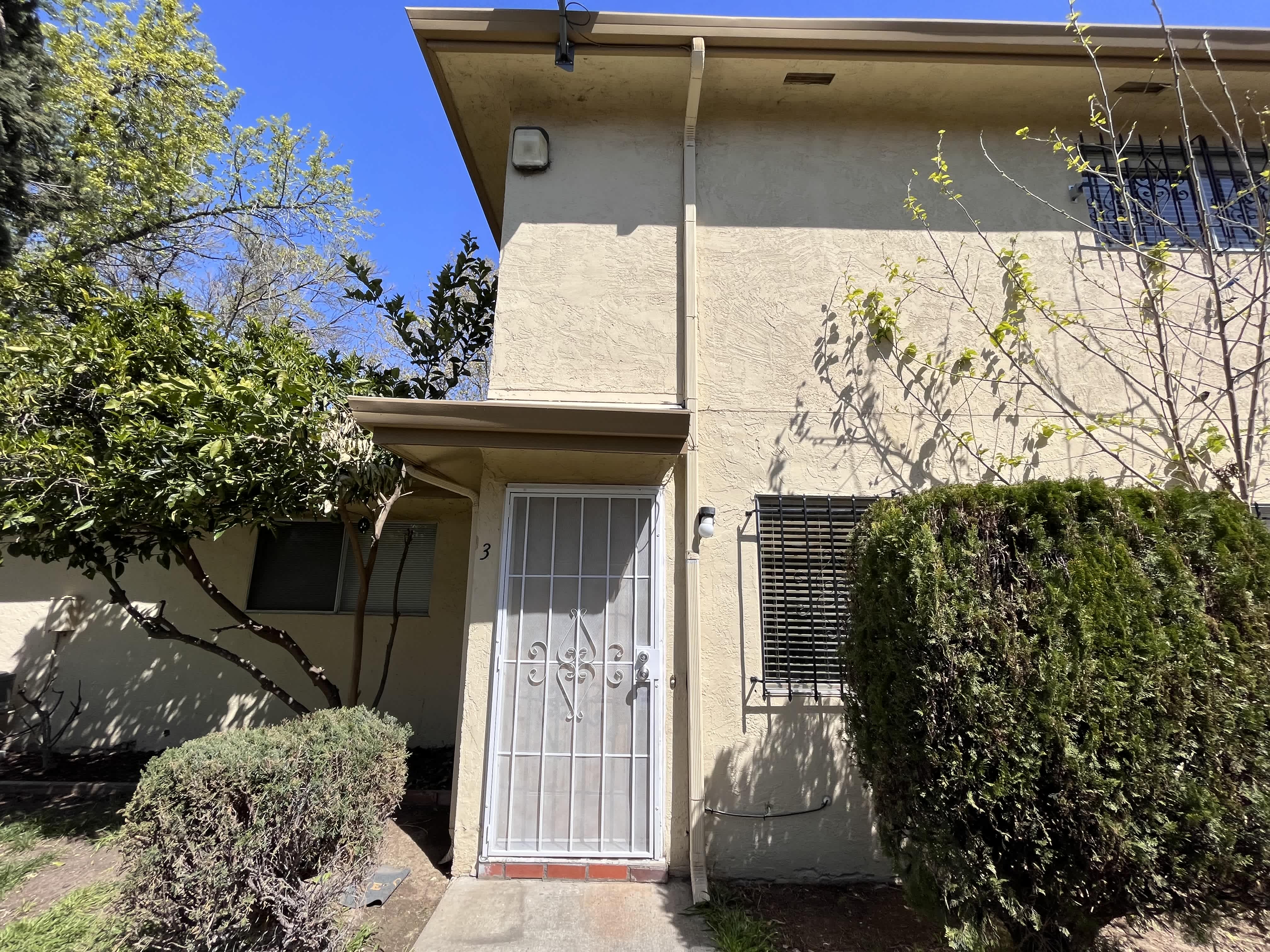2205 Peppertree Way – photo 1