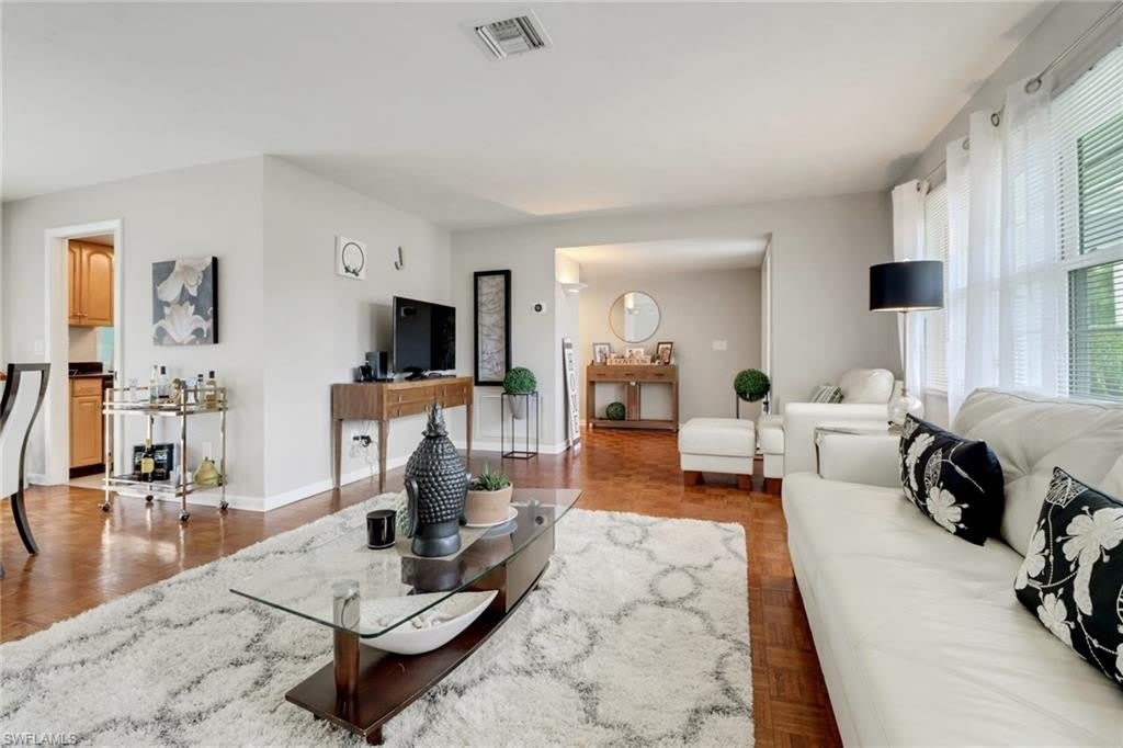 4556 Lakewood Blvd – photo 4