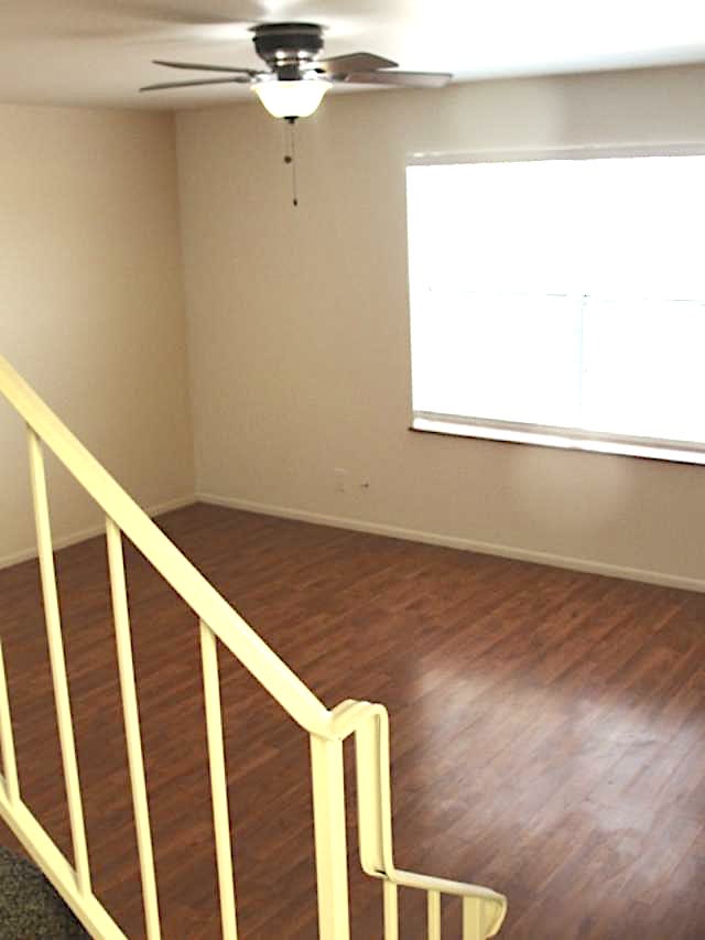 121 E 14Th Pl – photo 2
