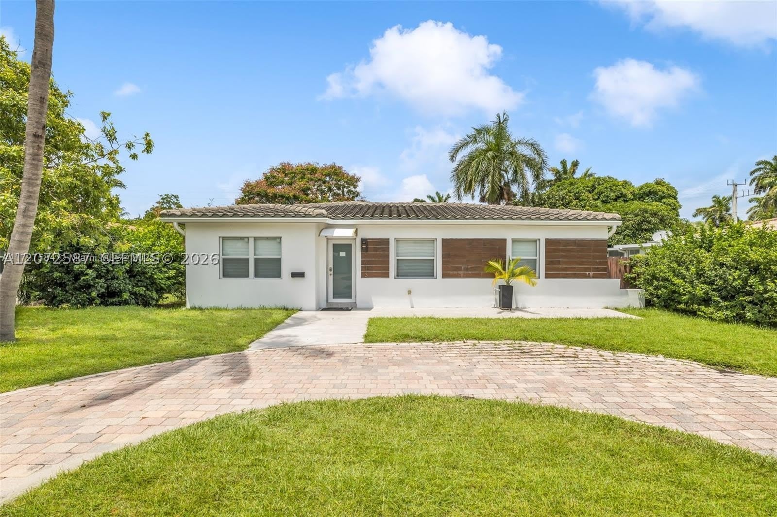 1413 Funston – photo 3