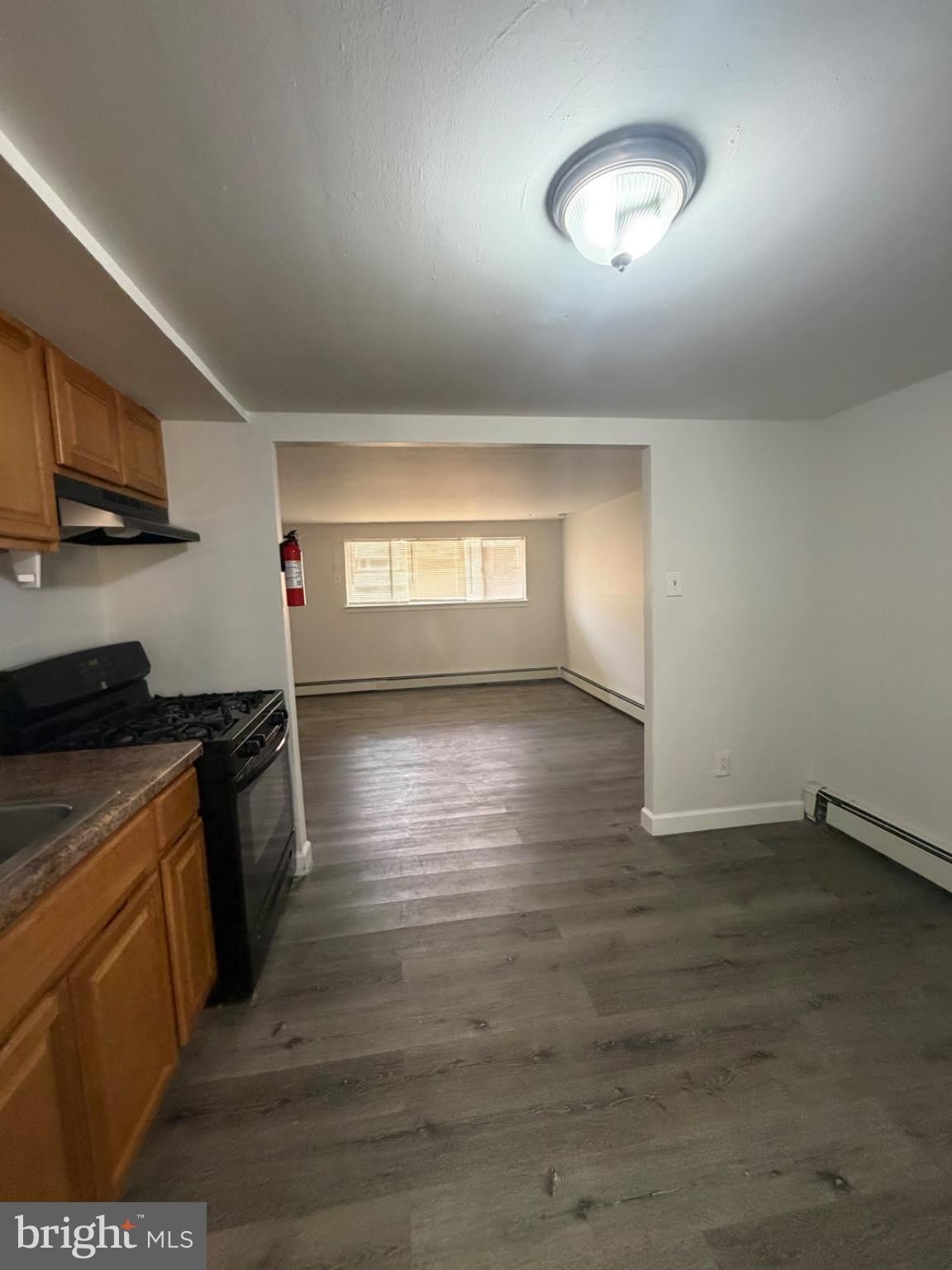 6016 N WARNOCK Street – photo 2
