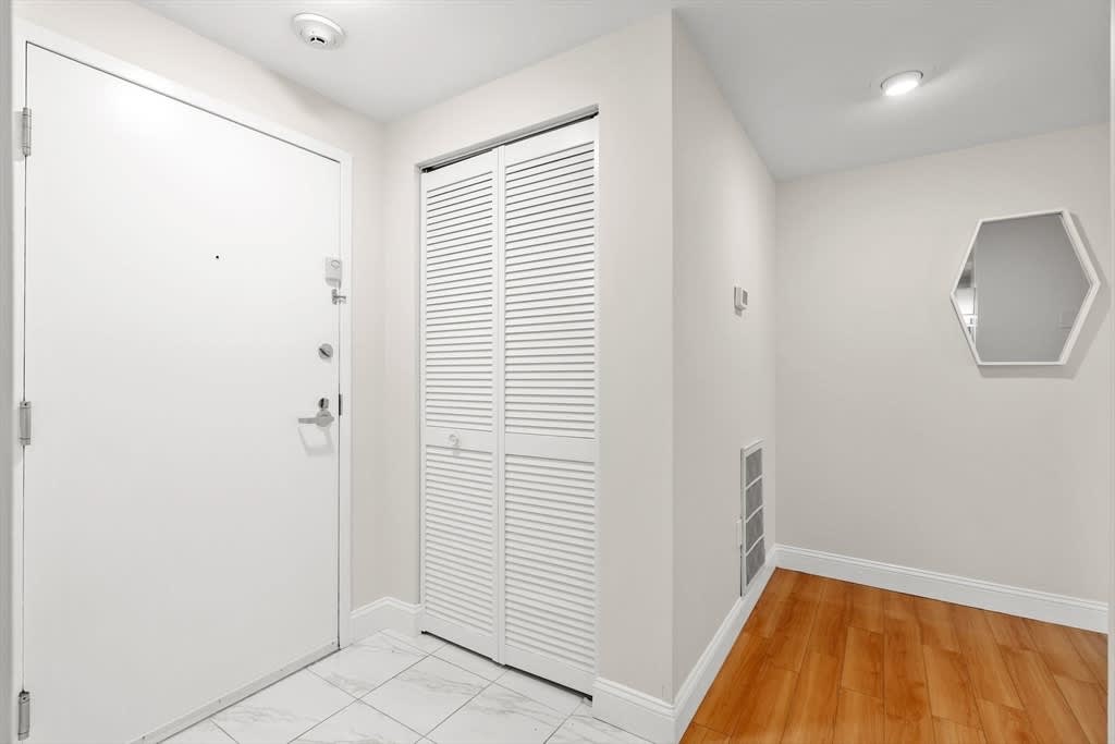 1 Watermill Pl – photo 3
