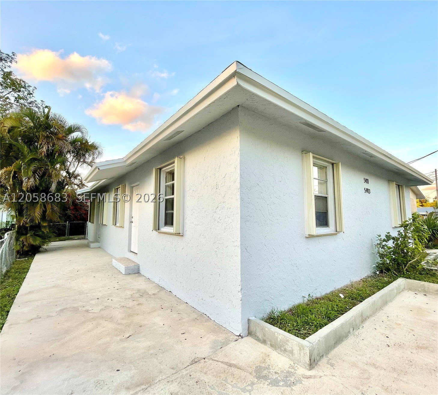 5911 Liberty St – photo 5