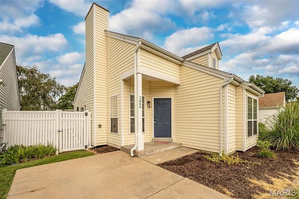 2666 Liberty Gardens Drive – photo 4