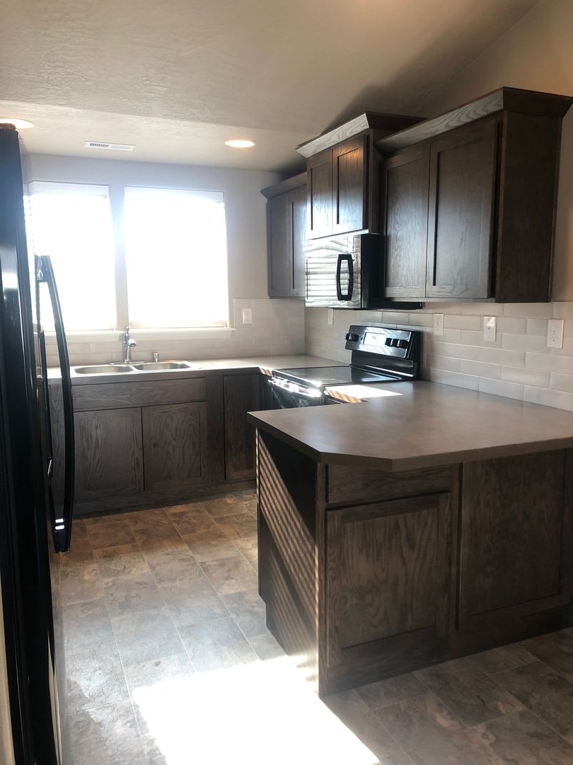 Home In Crossroad Neighborhood – photo 4