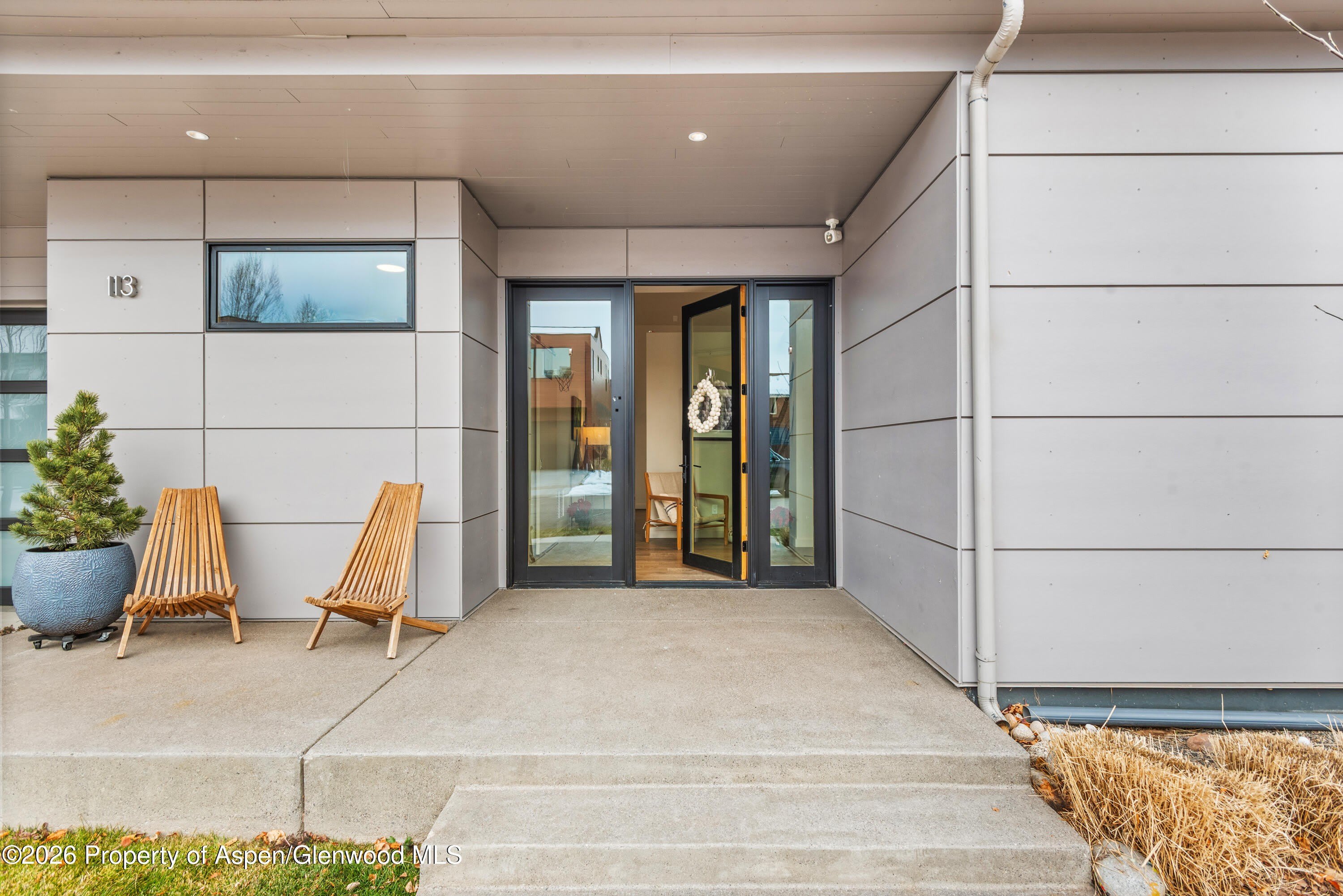 113 Valley Court – photo 3