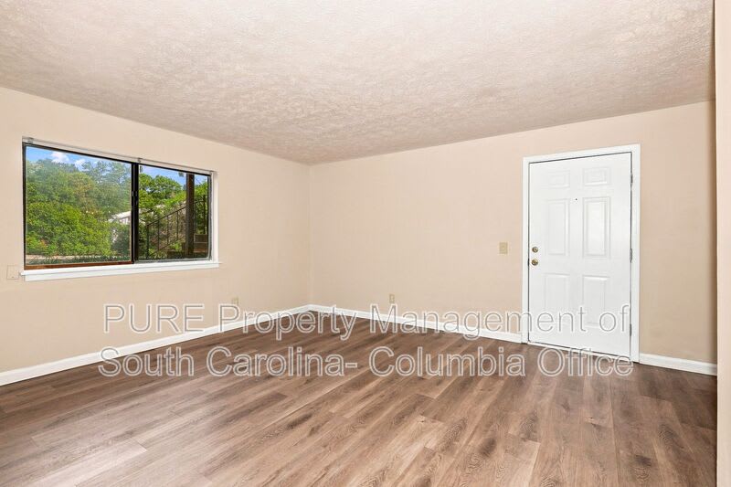 1002 Old Manor Rd – photo 5