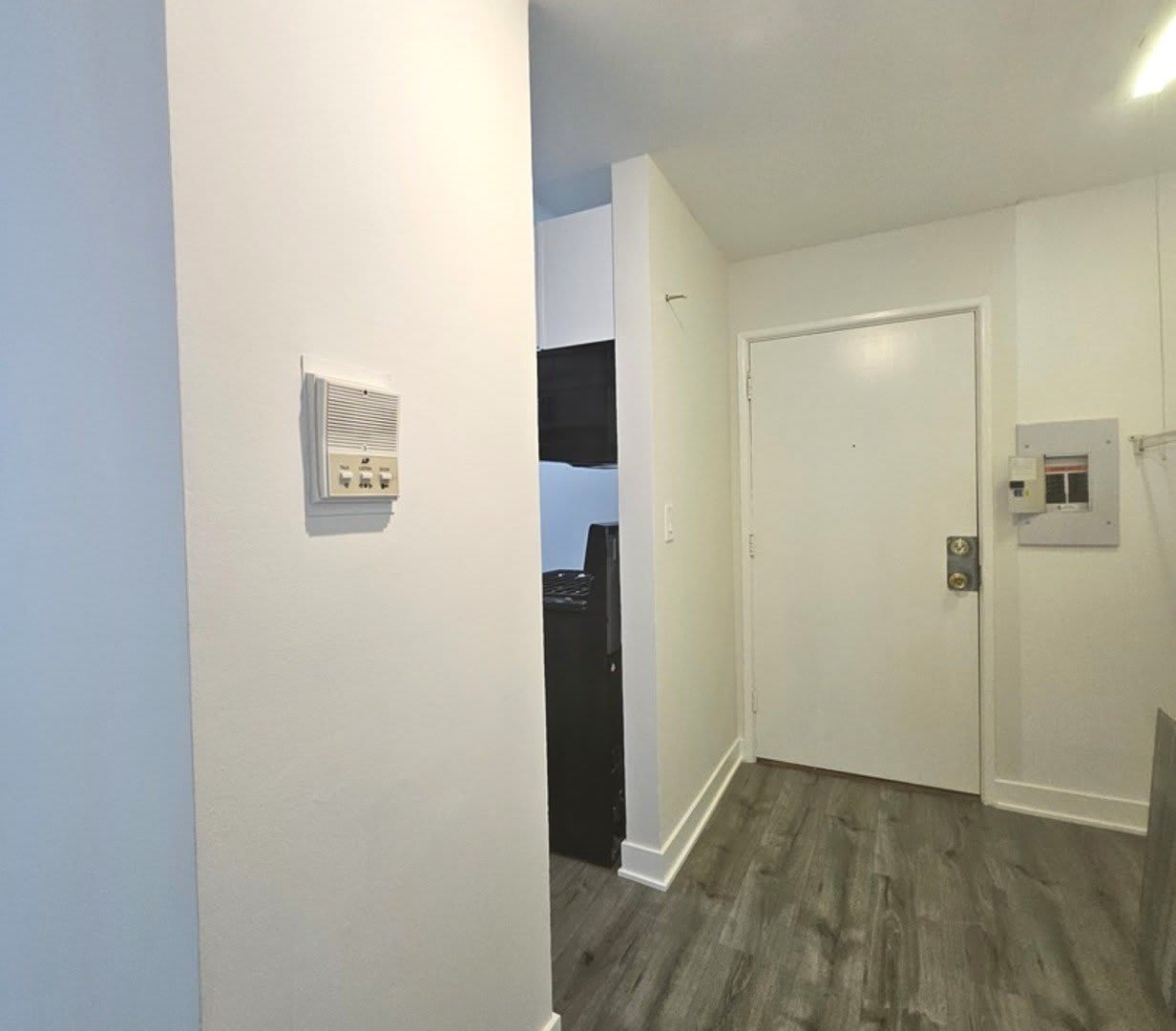 1375 Rebecca Drive – photo 2