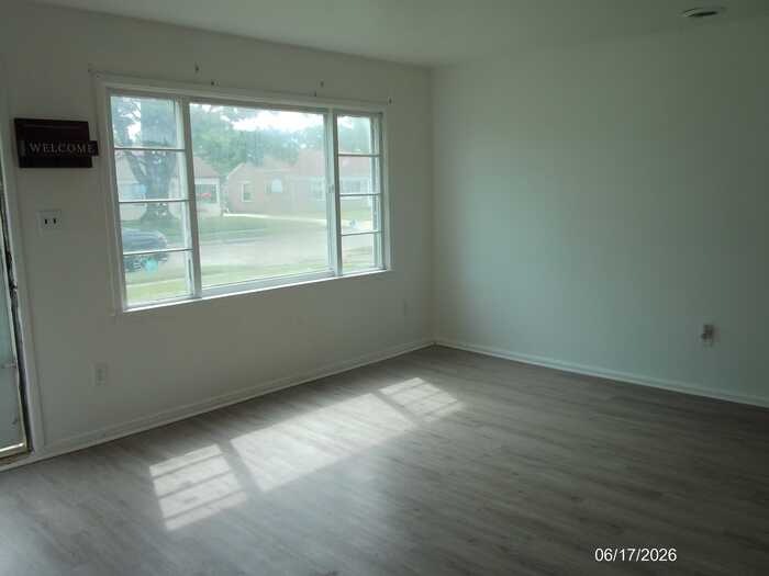26751 Belanger Street – photo 4
