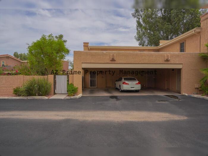 10407 North 10th Place – photo 2