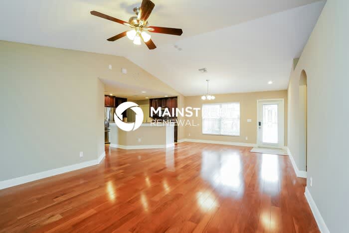 2617 43rd Street West – photo 3