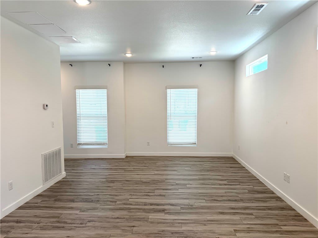 821 Massachusetts Avenue – photo 5