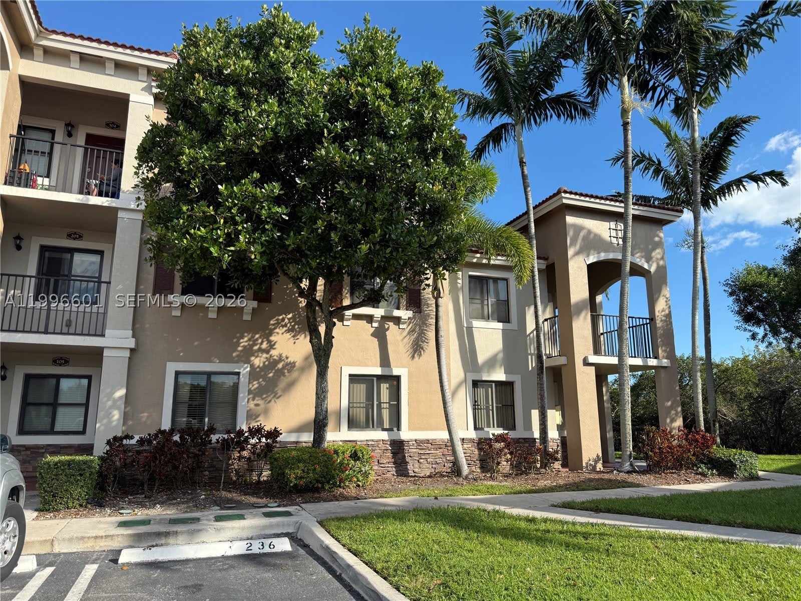 22901 SW 88th Pl – photo 1