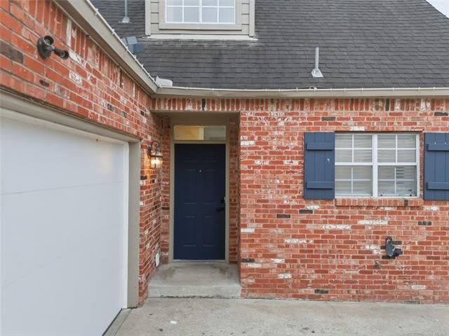3026 E 89th Place – photo 2