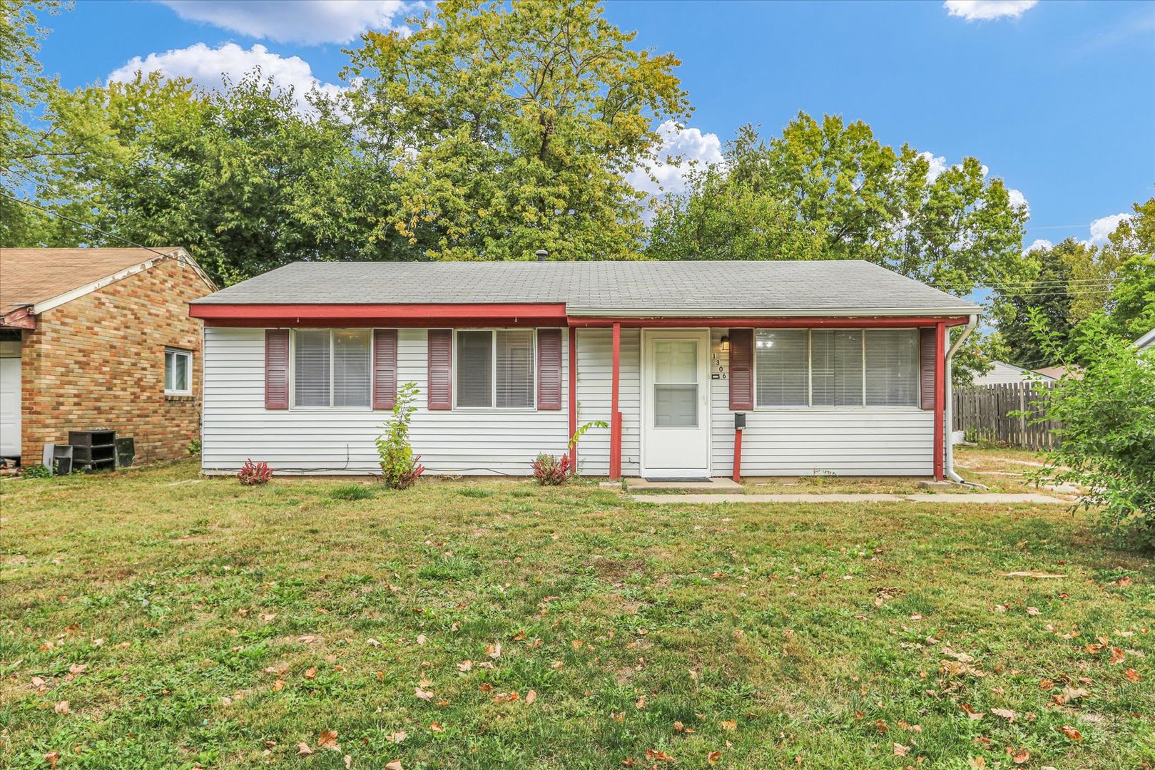 Complete Remodel! 3 Bedroom Home – photo 1