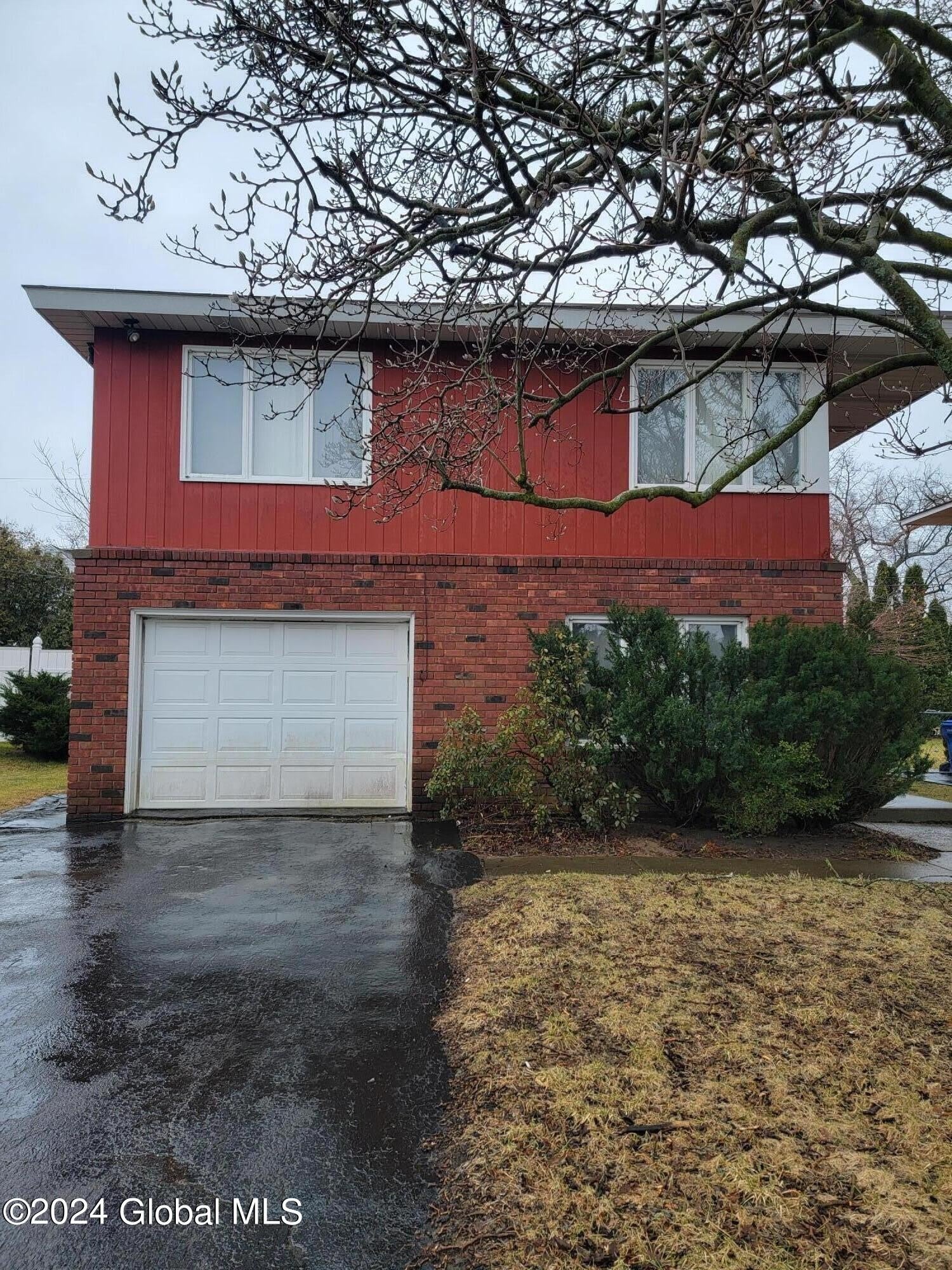 111 Terrace Avenue – photo 1
