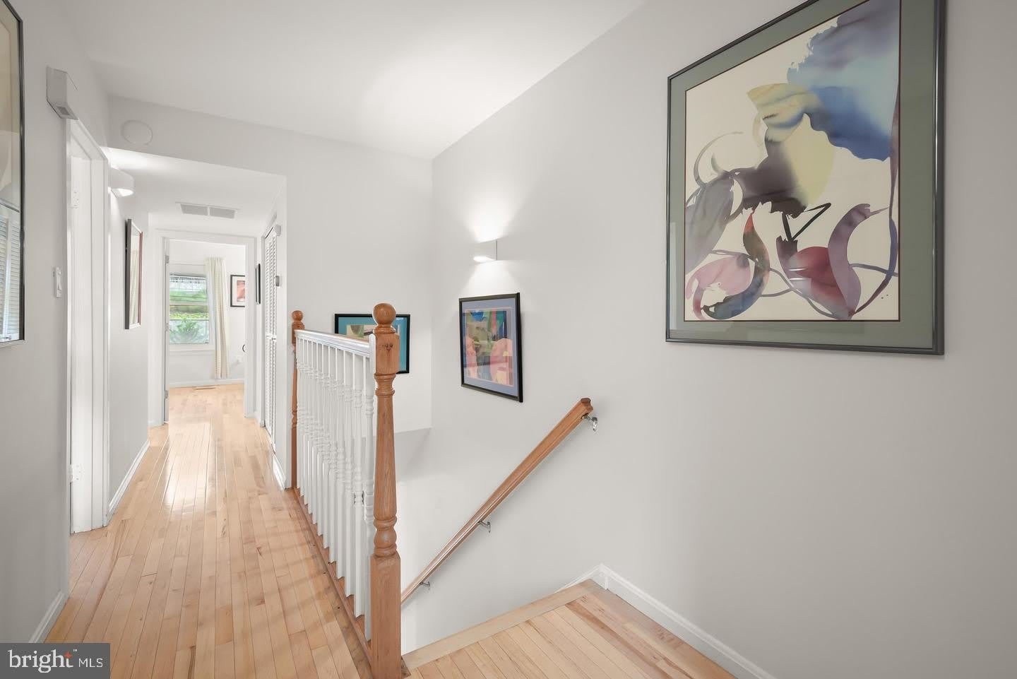 4 Dudley Ct – photo 2