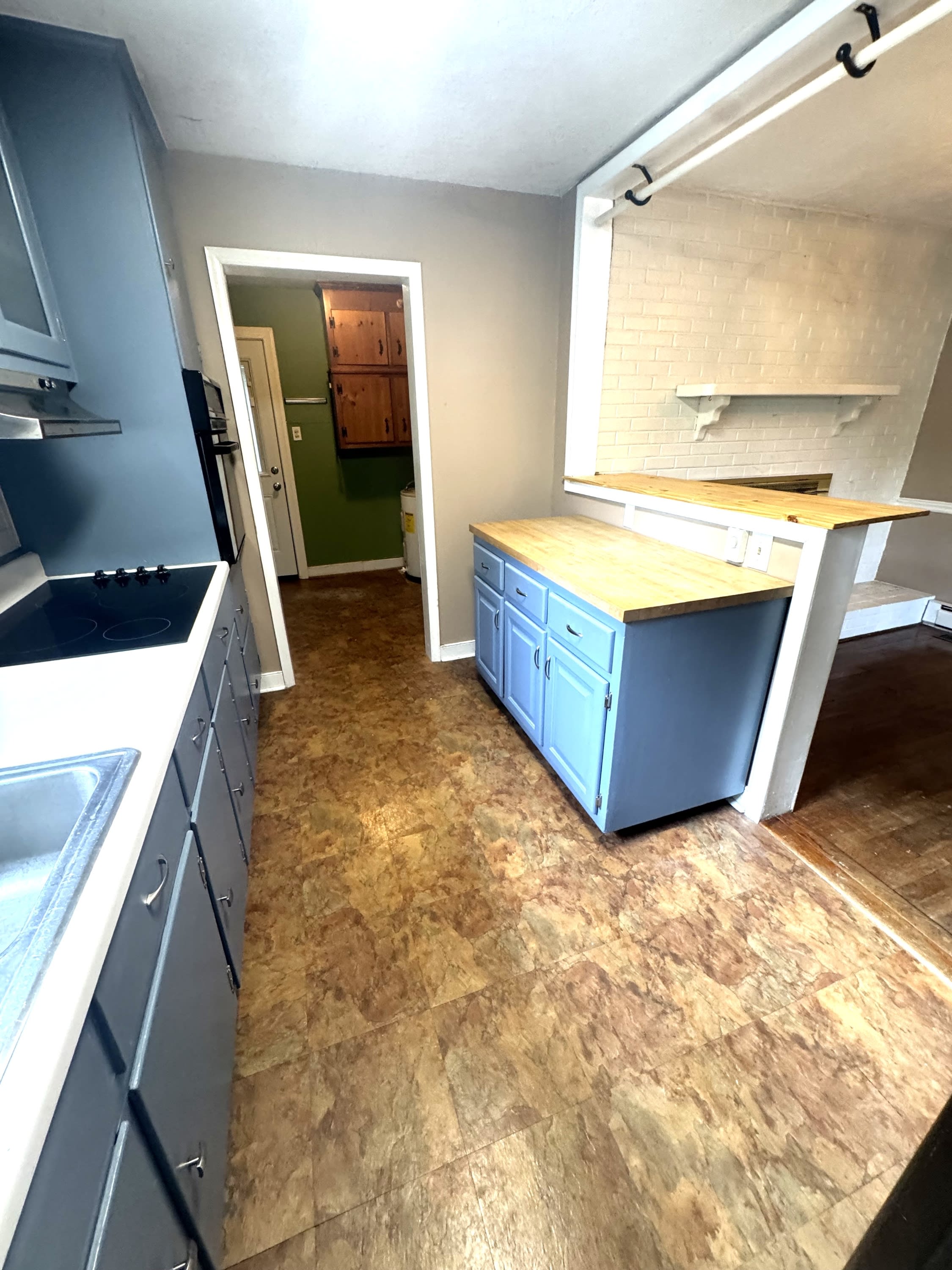 8709 Avalon Drive – photo 5
