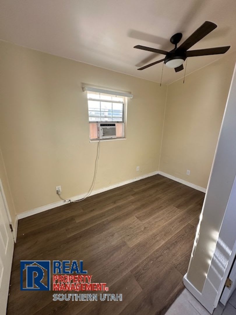 Rv Pad With Casita – photo 5