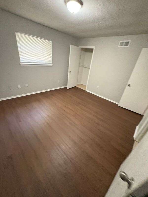 1857 S Perkins Rd – photo 3