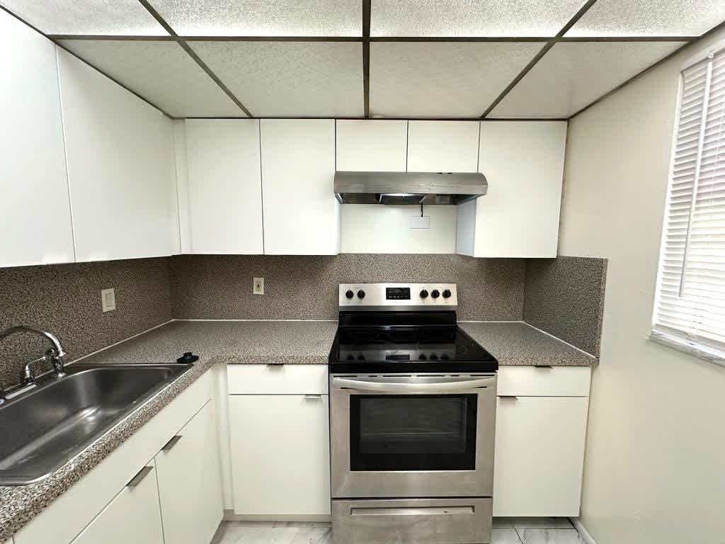 15600 Northwest 7th Avenue, #516 – photo 2