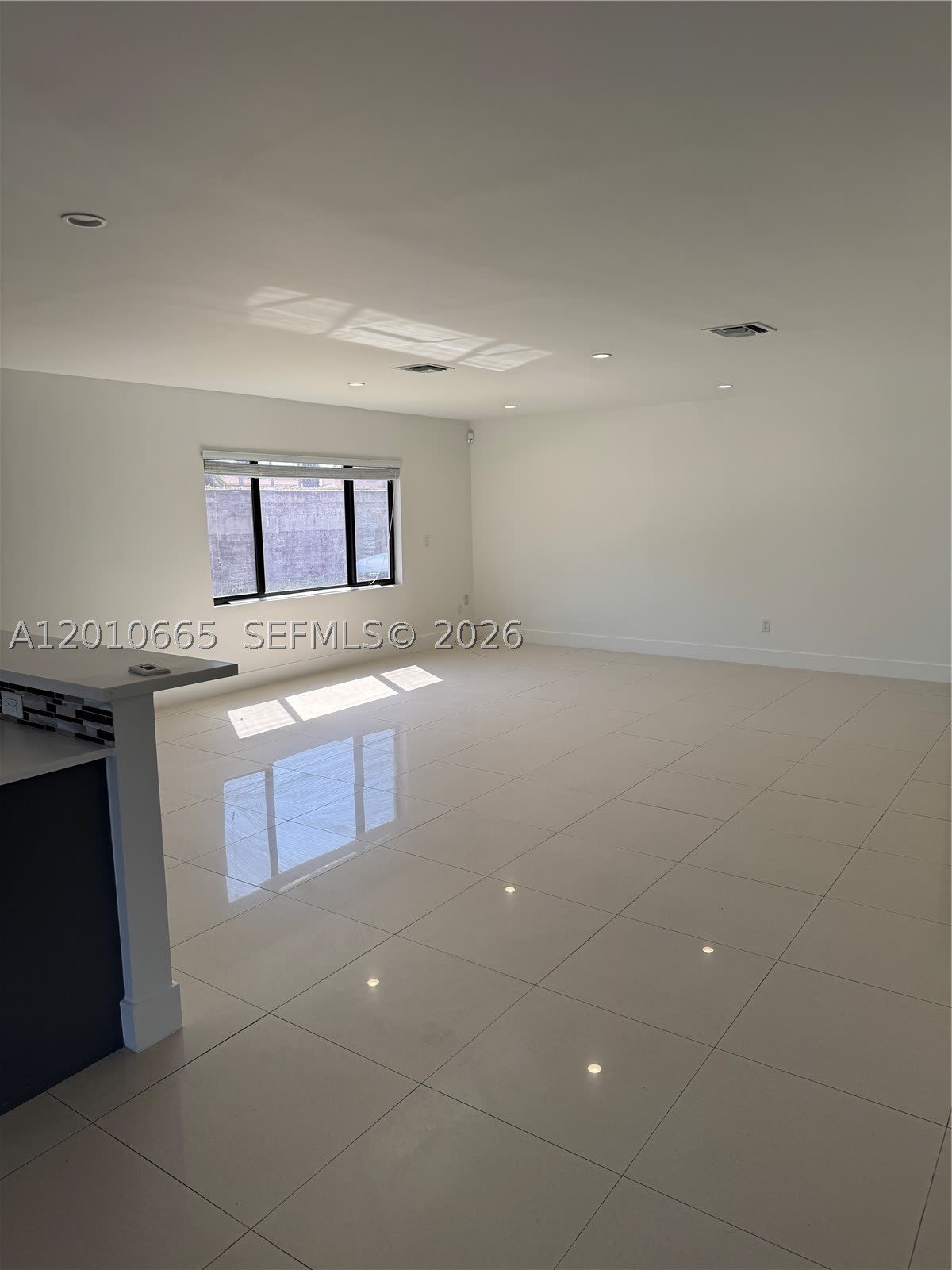 3155 SW 132nd Ave – photo 5