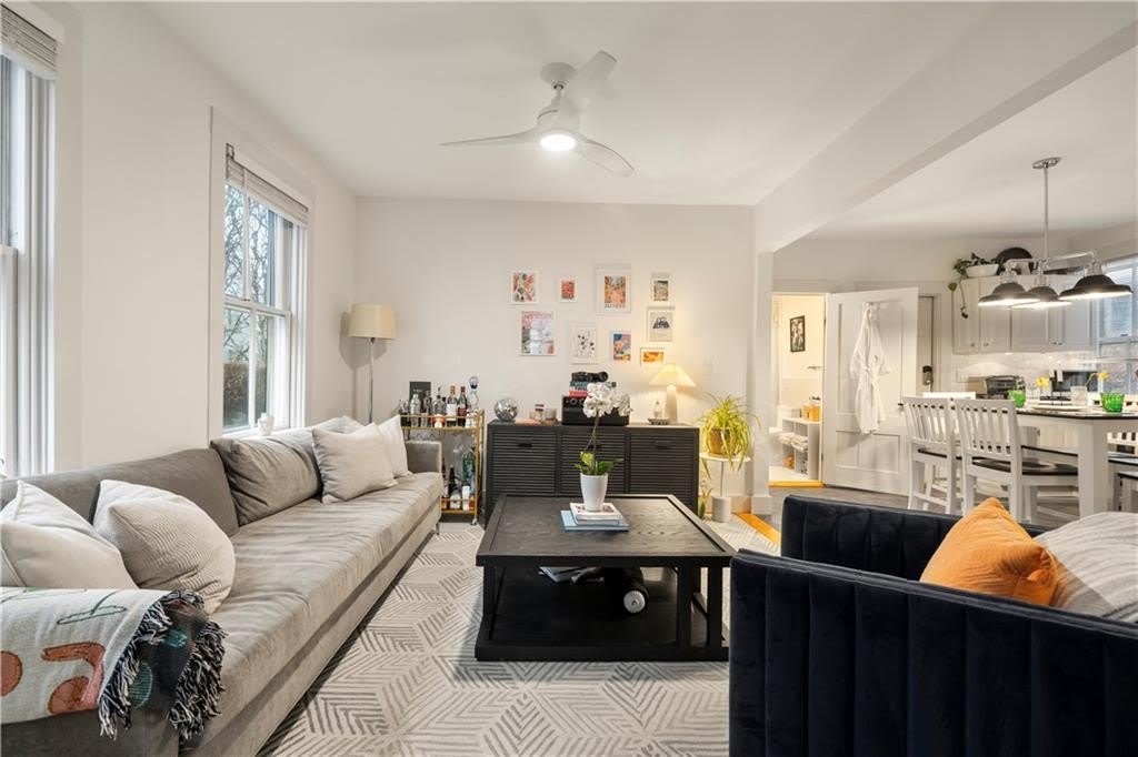 33 Marsh Street – photo 4